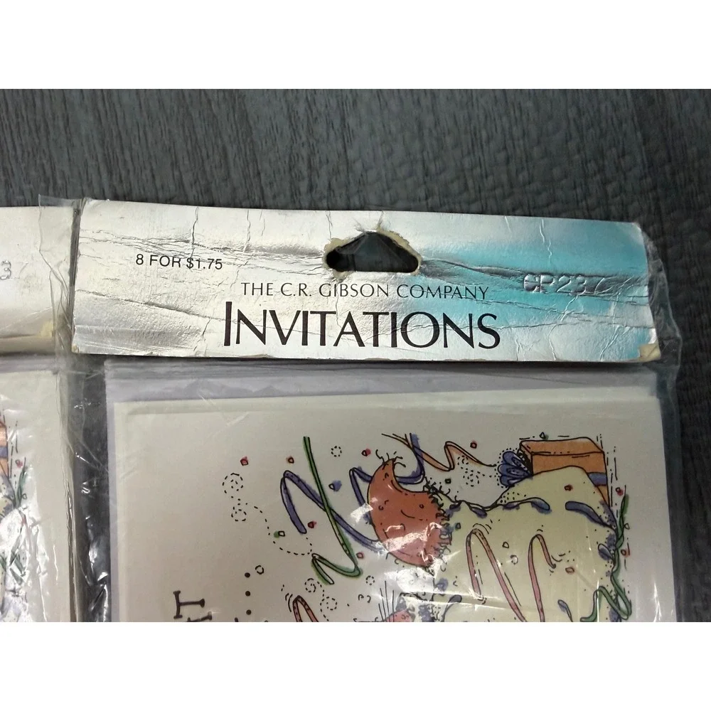 NEW CR Gibson Surprise Party Invitations 16 White Cat Out of the Bag Vintage 90s